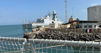 guerra Iran fregata Federico Martinengo nave Marina militare Cipro