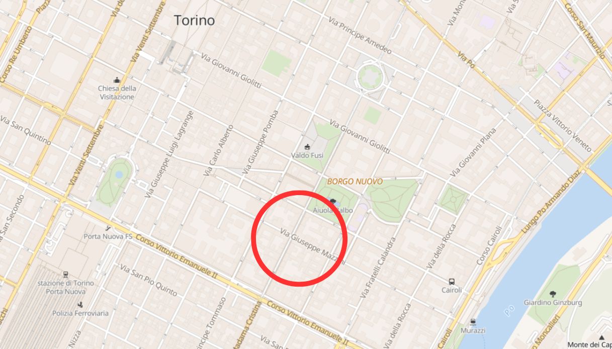 Incidente tra un bus e un’auto in pieno centro a Torino, anche due ...