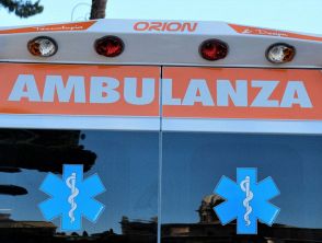 Incidente tra due tram a Roma in via Prenestina, feriti e malori tra i passeggeri per il tamponamento