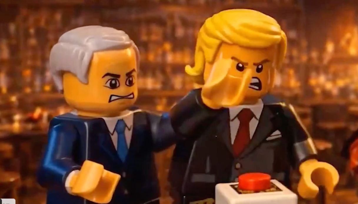 https://wips.plug.it/cips/notizie.virgilio.it/cms/2026/03/iran-video-lego-trump-netanyahu.jpg