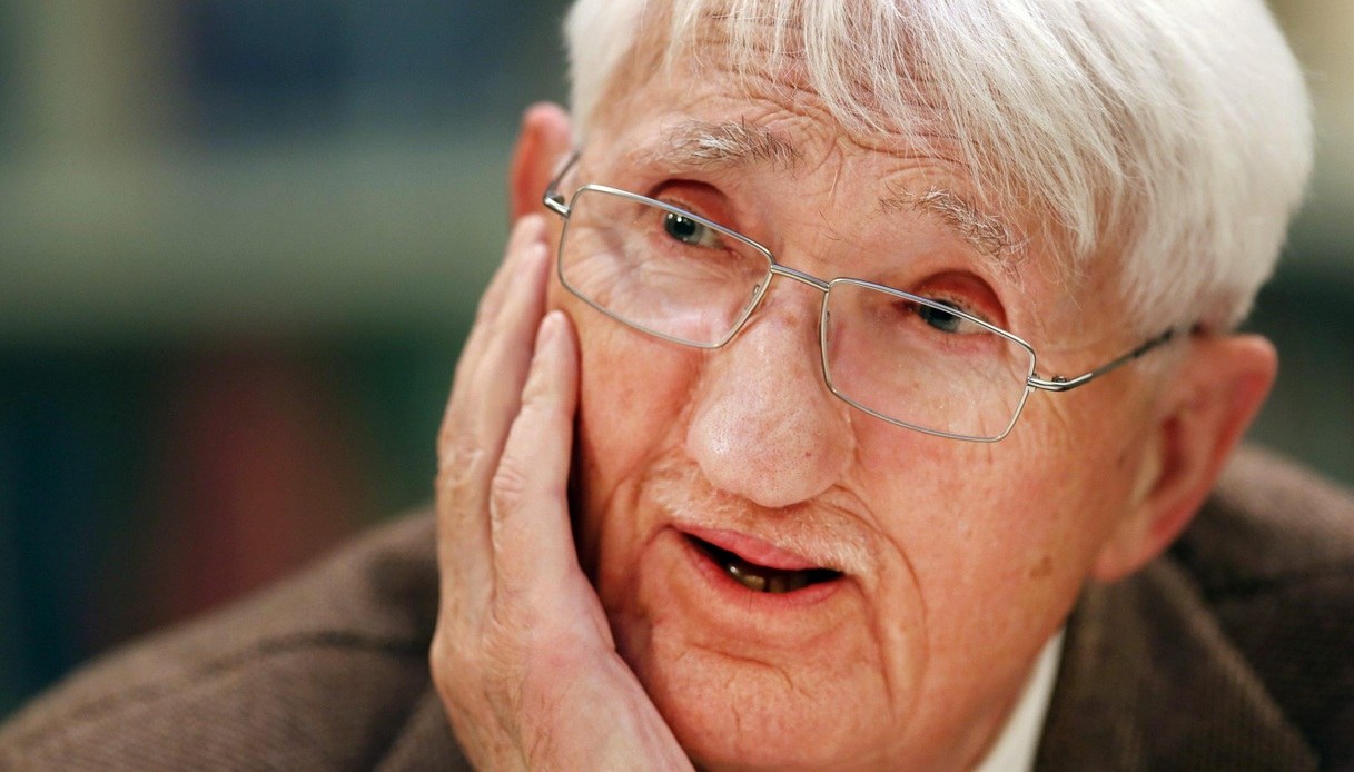 https://wips.plug.it/cips/notizie.virgilio.it/cms/2026/03/jurgen-habermas-morto-filosofo-cause.jpg