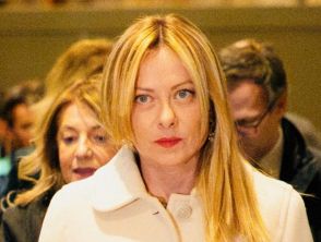 Famiglia nel bosco, Meloni manda gli ispettori del Ministero a L'Aquila, Salvini farà visita ai genitori