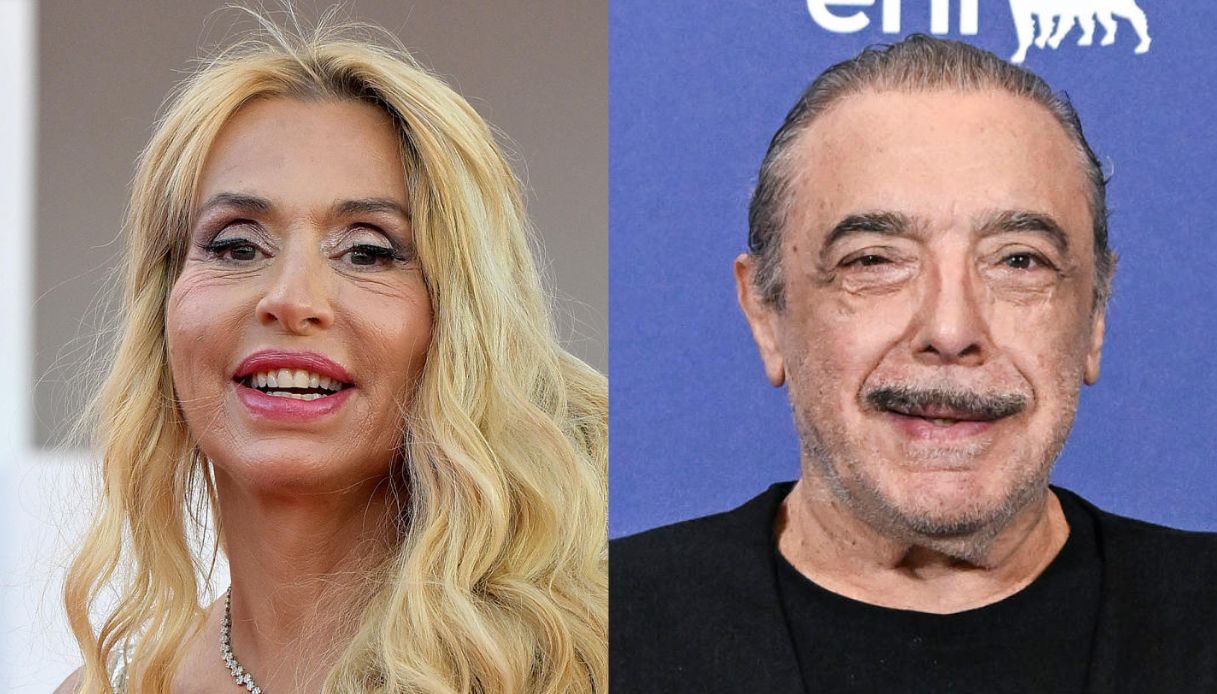 Valeria Marini contro Nino Frassica, "mi ha offesa a Sanremo": le lacrime e la richiesta di scuse pubbliche Valeria Marini contro Nino Frassica, "mi ha offesa a Sanremo": le lacrime e la richiesta di scuse pubbliche