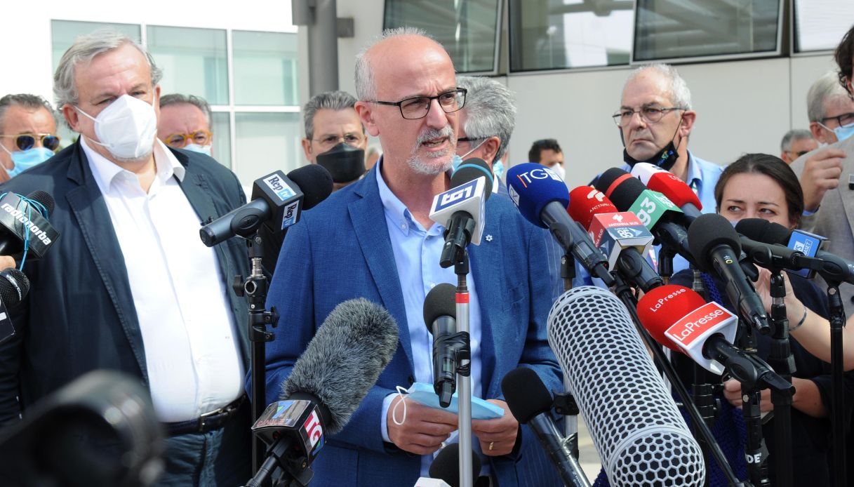 allarme meningite in inghilterra l italia rischia i sintomi e le et224 pi249 delicate vaccini fondamentali da Virgilio.it allarme meningite in inghilterra l italia rischia i sintomi e le et224 pi249 delicate vaccini fondamentali