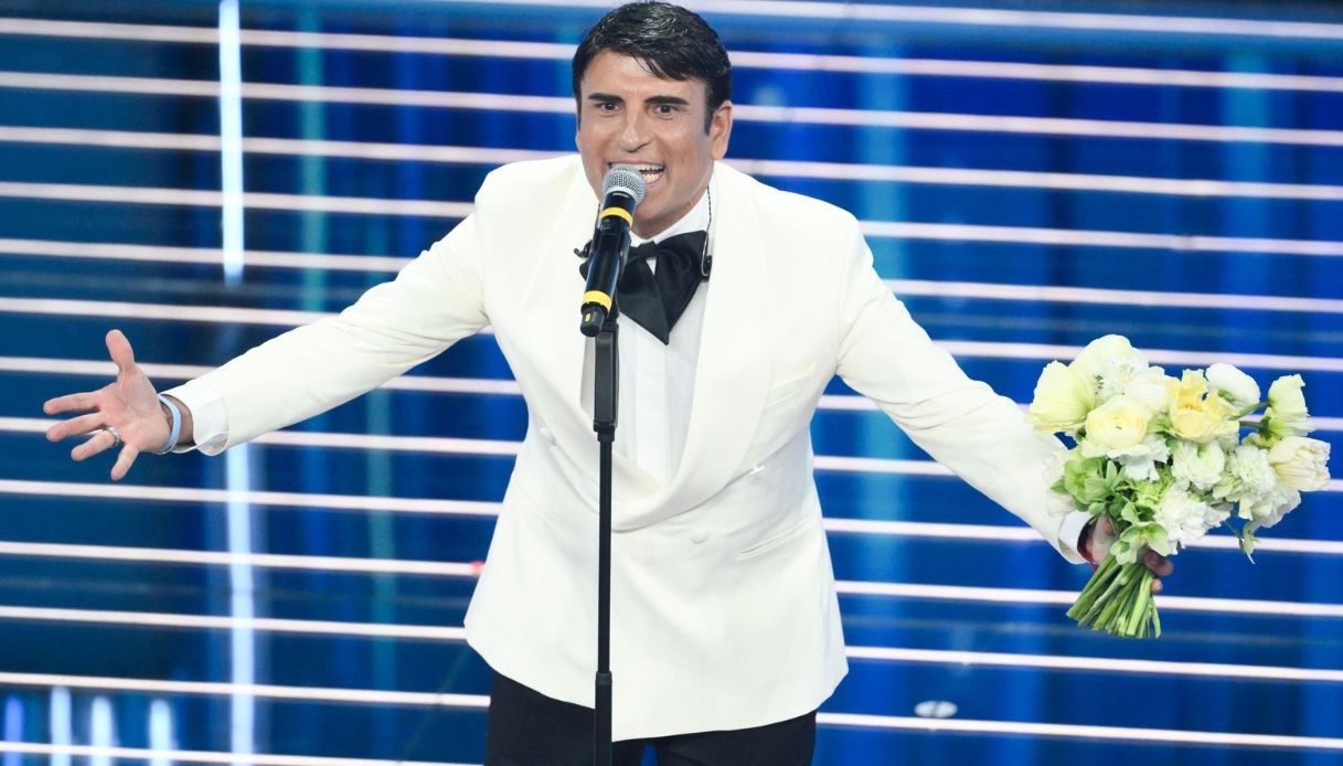 Sal Da Vinci ha vinto il Festival di Sanremo 2026 con "Per sempre sì", secondo Sayf, terza Ditonellapiaga Sal Da Vinci ha vinto il Festival di Sanremo 2026 con "Per sempre sì", secondo Sayf, terza Ditonellapiaga