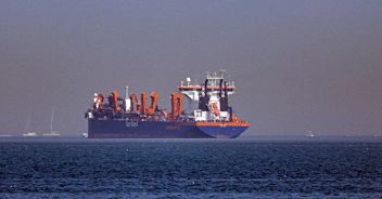 Stretto di Hormuz bloccato