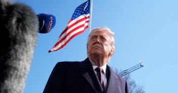 trump-iran-khamenei-1