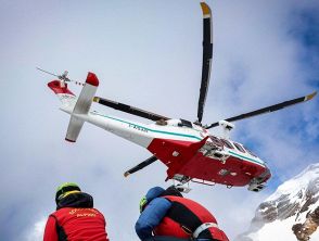 Valanga in Alto Adige a Racines travolge dieci persone, in corso maxi operazione di salvataggio: la situazione
