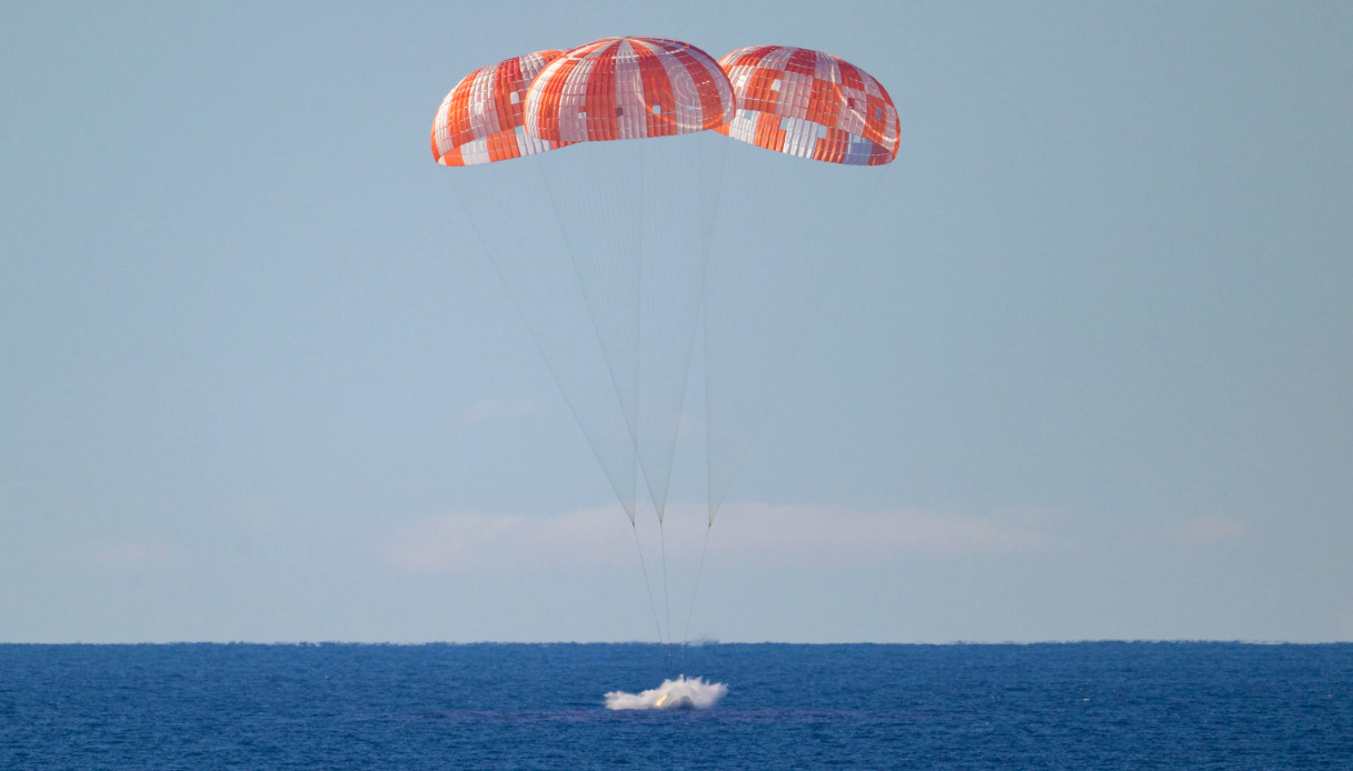 https://wips.plug.it/cips/notizie.virgilio.it/cms/2026/04/artemis-orion-ritorno-terra-astronauti-oceano-pacifico.jpg