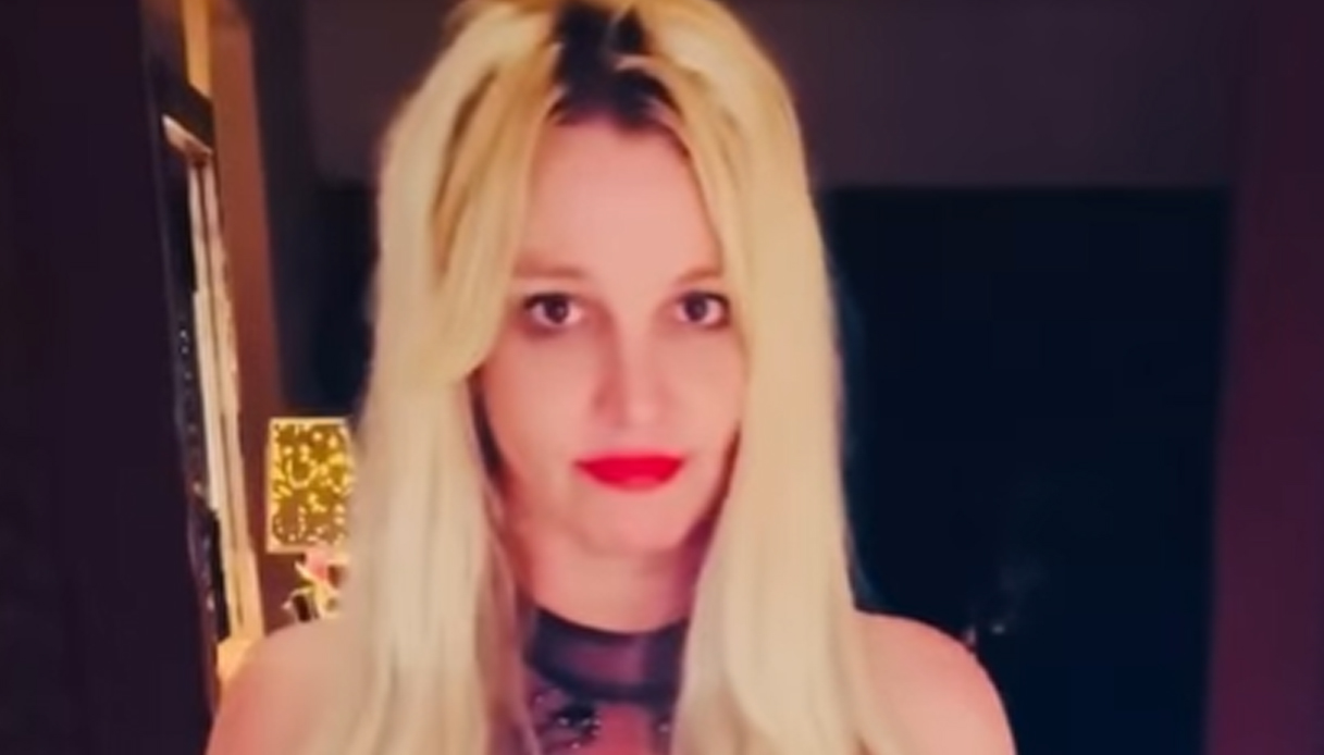 britney spears in rehab ricovero volontario in clinica per abuso di alcol e adderrall ha toccato il fondo da Virgilio.it britney spears in rehab ricovero volontario in clinica per abuso di alcol e adderrall ha toccato il fondo