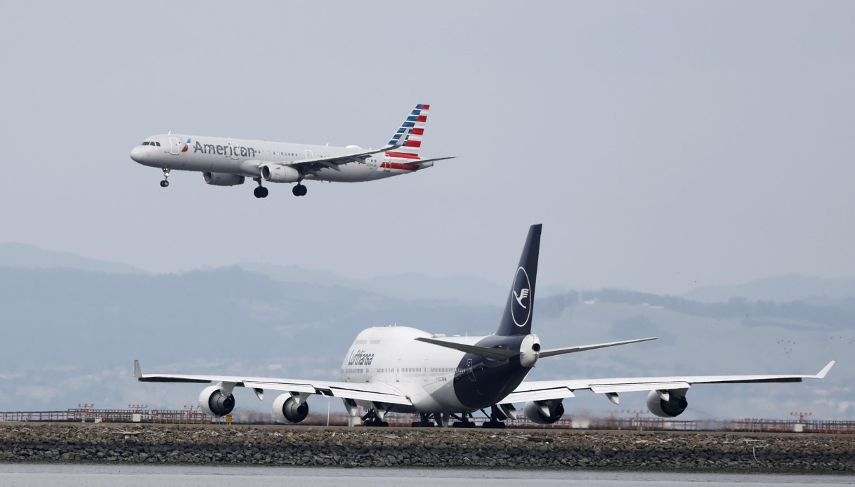 voli a rischio cancellazione per crisi del carburante lo spettro dell ultimo carico di cherosene in arrivo da Virgilio.it voli a rischio cancellazione per crisi del carburante lo spettro dell ultimo carico di cherosene in arrivo