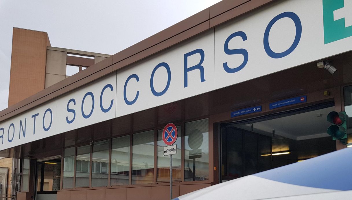 https://wips.plug.it/cips/notizie.virgilio.it/cms/2026/04/fano-ospedale-torrette-ancona.jpg