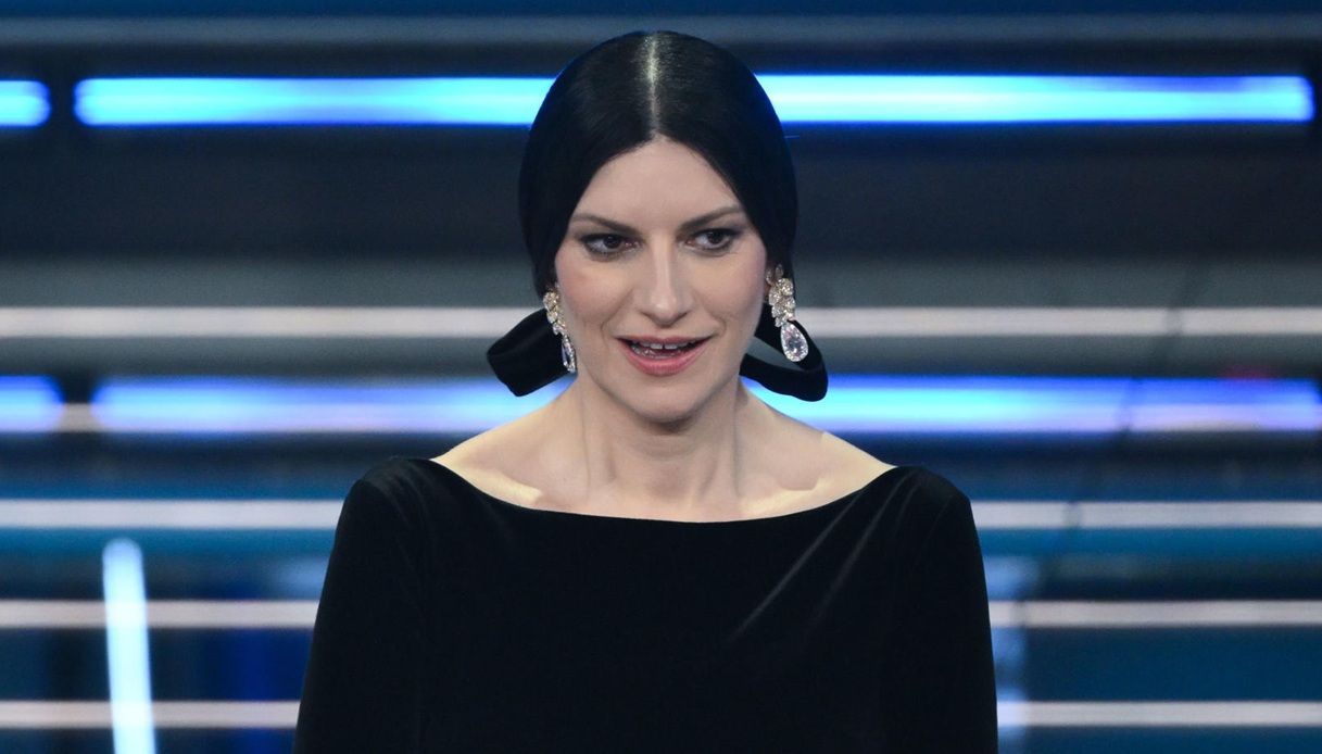 Laura Pausini sul palco dell'Ariston