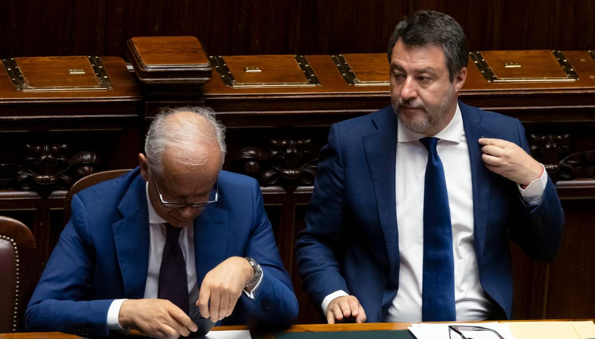 https://wips.plug.it/cips/notizie.virgilio.it/cms/2026/04/matteo-salvini-matteo-piantedosi.jpg