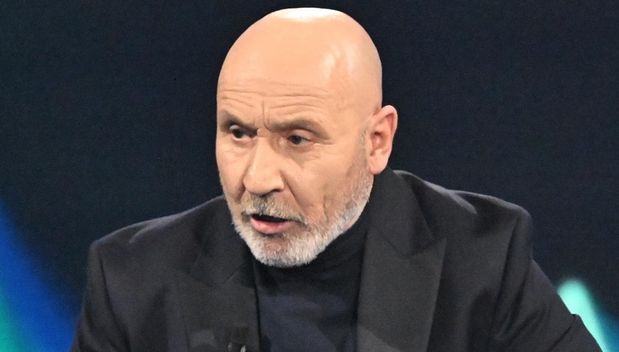 https://wips.plug.it/cips/notizie.virgilio.it/cms/2026/04/maurizio-battista-ex-manager-fabio-censi-stalking-diffamazione-querelle.jpg