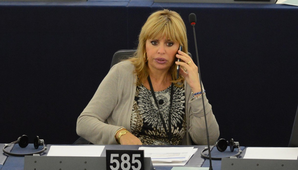 Alessandra Mussolini ha vinto il Grande Fratello Vip 2026, montepremi ...