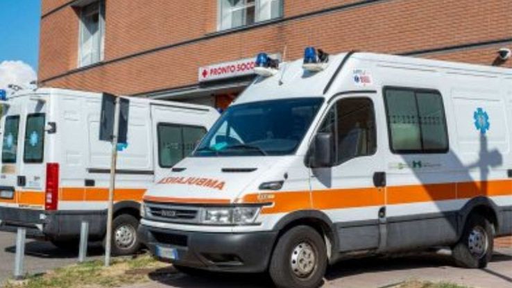 Bimba di due anni muore travolta da un'auto in retromarcia a Taranto ...