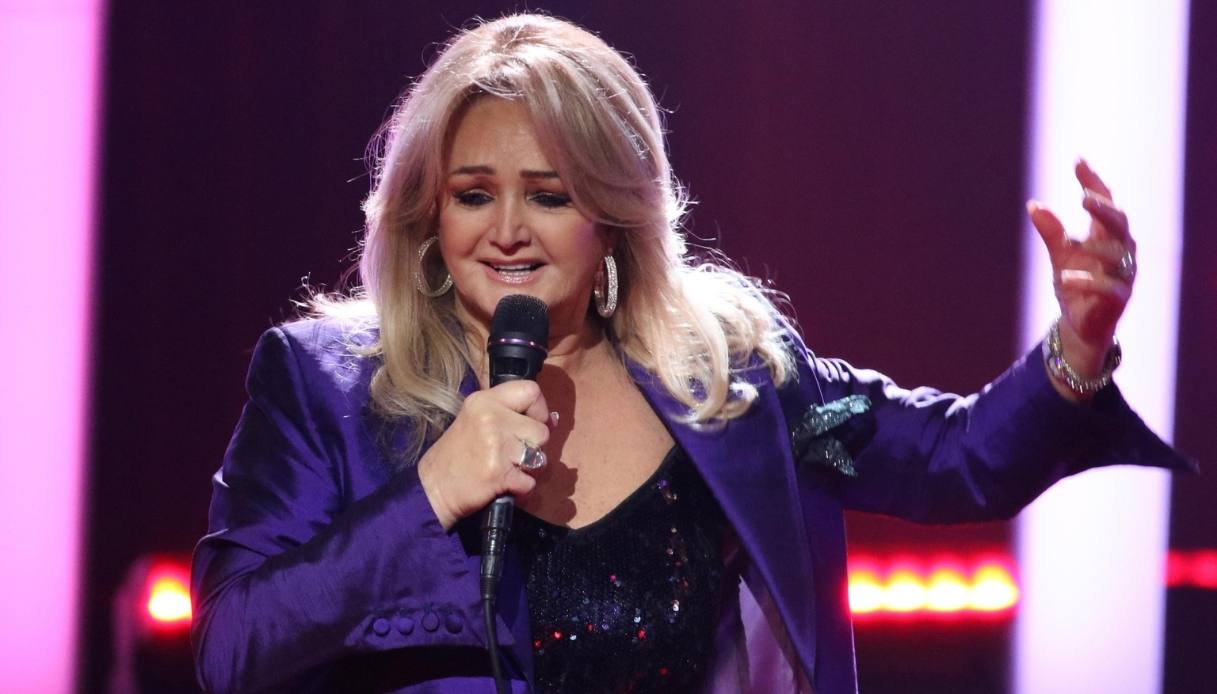 https://wips.plug.it/cips/notizie.virgilio.it/cms/2026/05/bonnie-tyler.jpg