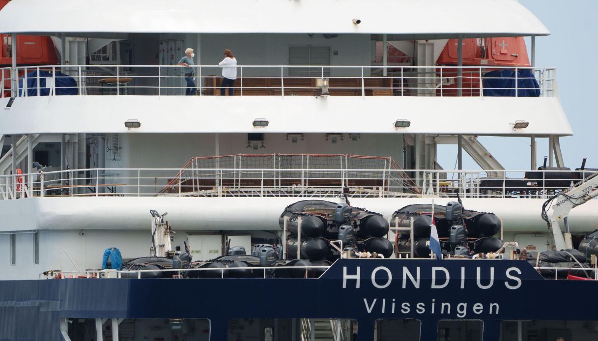 https://wips.plug.it/cips/notizie.virgilio.it/cms/2026/05/casi-hantavirus-contagi.jpg