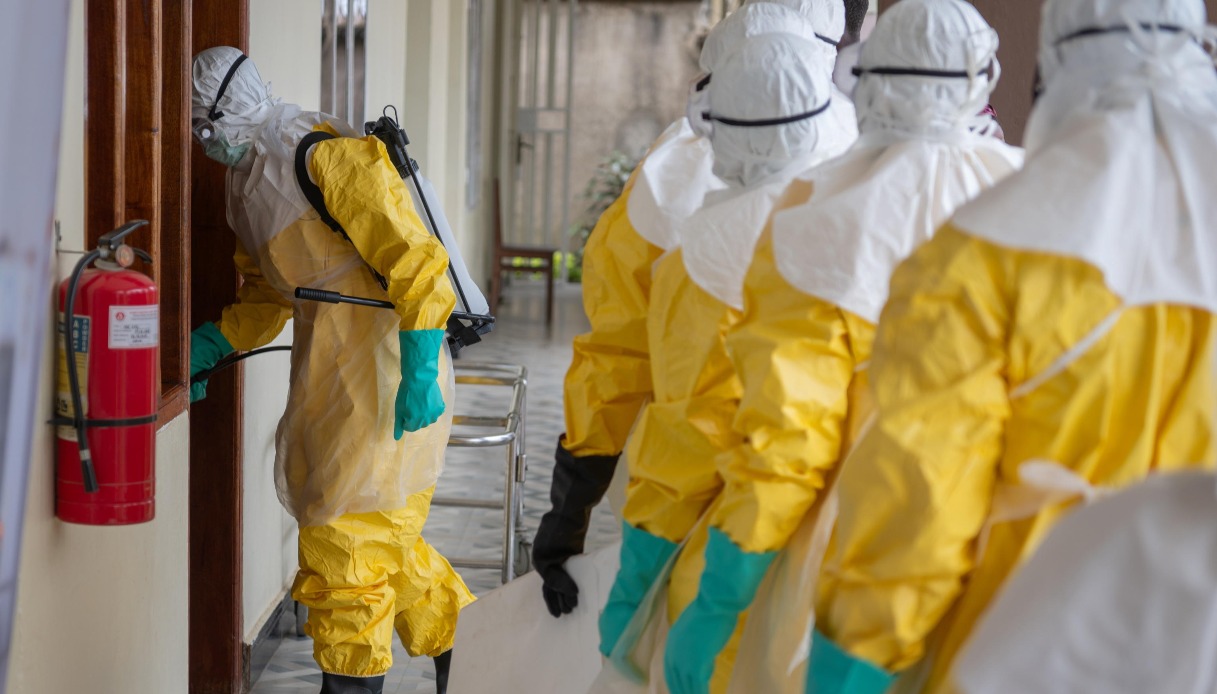 https://wips.plug.it/cips/notizie.virgilio.it/cms/2026/05/ebola-congo-fabrizio-pregliasco.jpg
