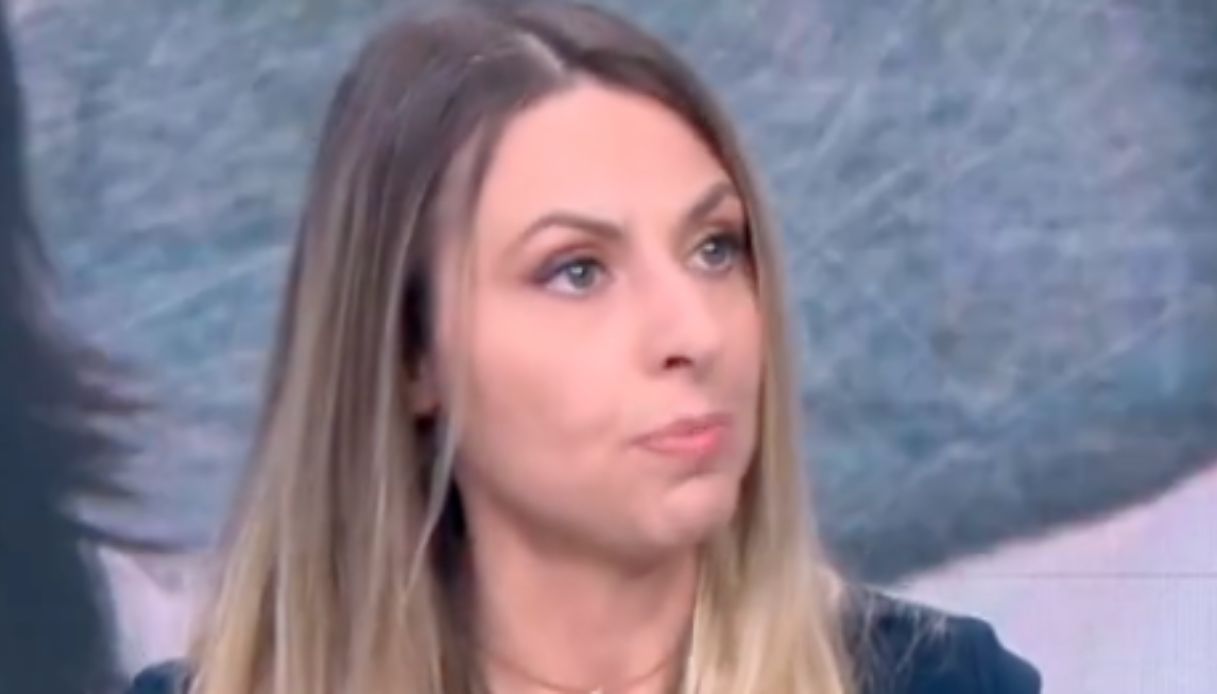 https://wips.plug.it/cips/notizie.virgilio.it/cms/2026/05/garlasco-giada-bocellari-alberto-stasi-giornalisti.jpg
