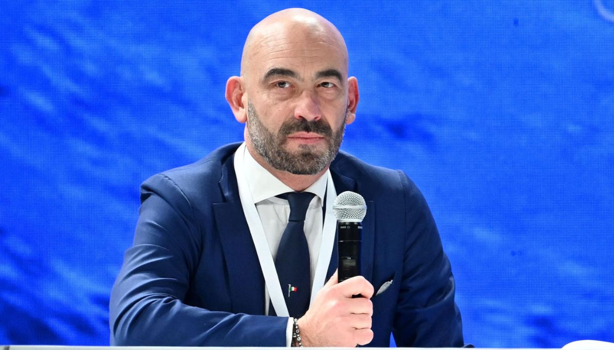 https://wips.plug.it/cips/notizie.virgilio.it/cms/2026/05/ingredienti-matteo-bassetti.jpg