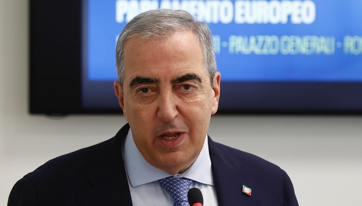 Gasparri contro Sigfrido Ranucci dopo perquisizioni a Bellavia, botta e ...