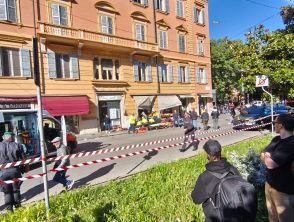 Auto sulla folla a Modena, testimoni parlano di 