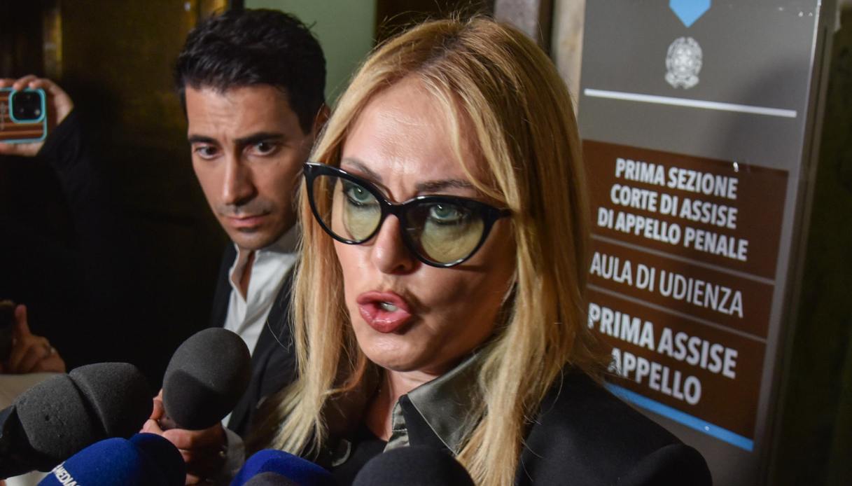 https://wips.plug.it/cips/notizie.virgilio.it/cms/2026/05/roberta-bruzzone.jpg