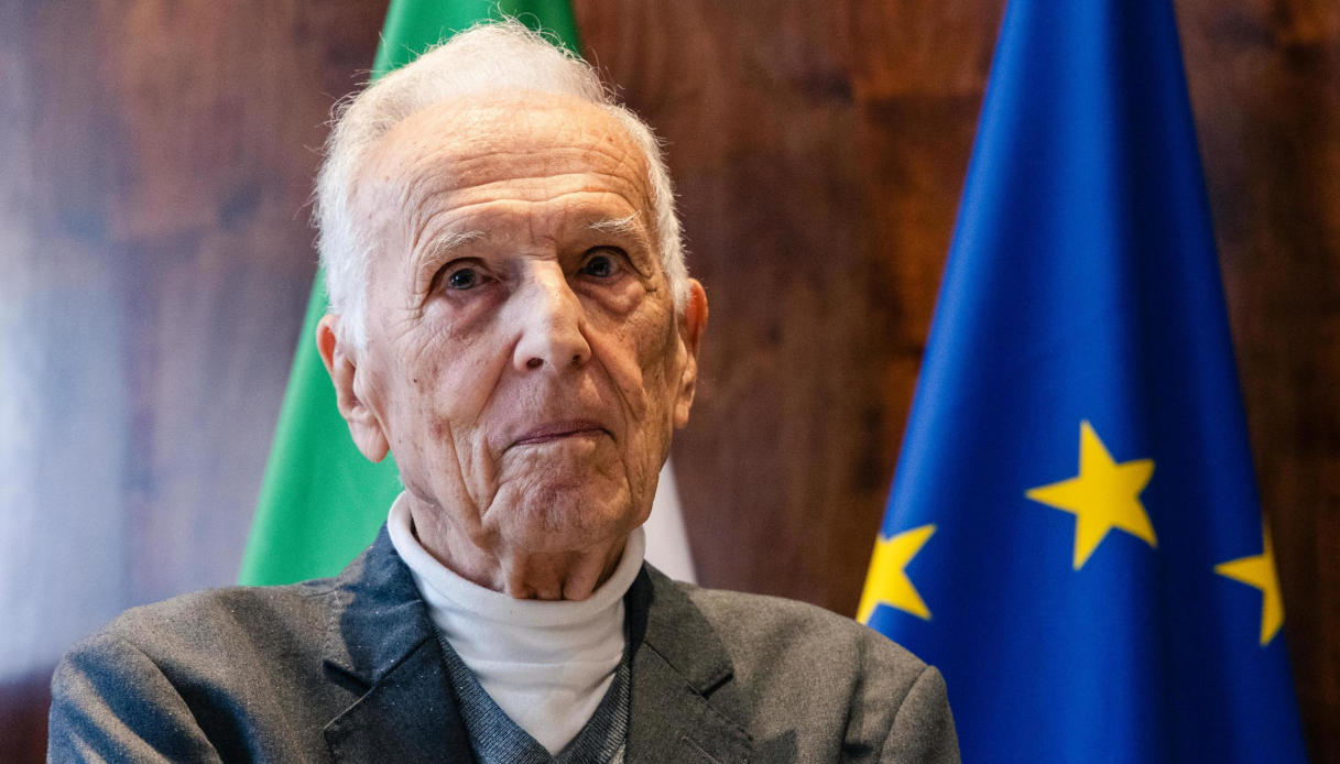 silvio garattini parla dei vegani hanno una serie di problemi perch233 non mangiano proteine animali da Virgilio.it silvio garattini parla dei vegani hanno una serie di problemi perch233 non mangiano proteine animali