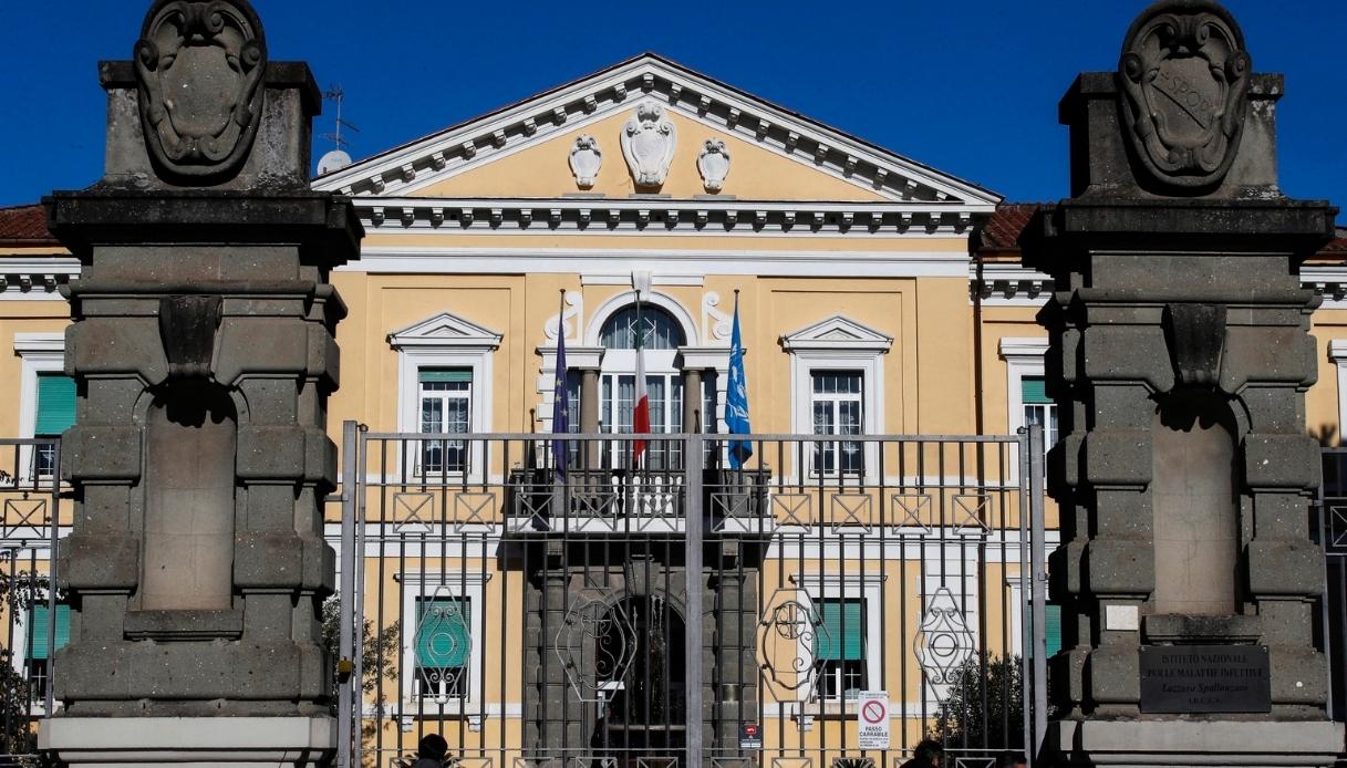 ebola medico torna in italia dal congo e va in quarantena allo spallanzani contatti con pazienti positivi da Virgilio.it ebola medico torna in italia dal congo e va in quarantena allo spallanzani contatti con pazienti positivi