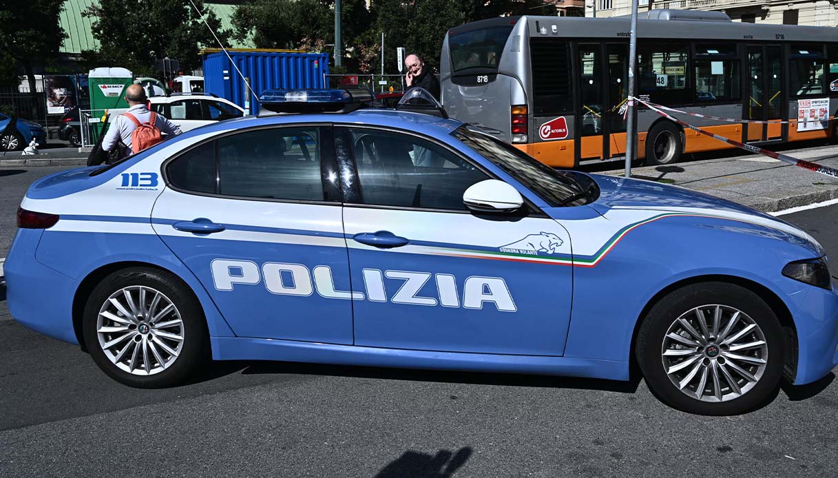 https://wips.plug.it/cips/notizie.virgilio.it/cms/2026/06/allarme-bomba-san-paolo-invest-genova.jpg