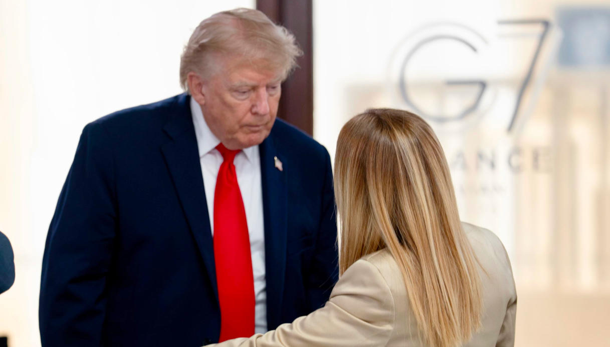 https://wips.plug.it/cips/notizie.virgilio.it/cms/2026/06/audio-intervista-trump-compatangelo-la7.jpg