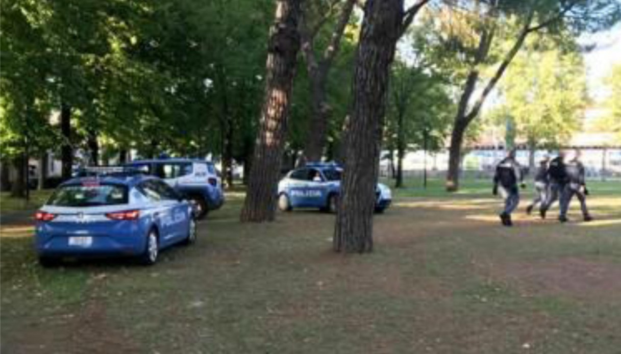 https://wips.plug.it/cips/notizie.virgilio.it/cms/2026/06/bambini-parco-albertini-brescia-arrestato-nigeriano.jpg