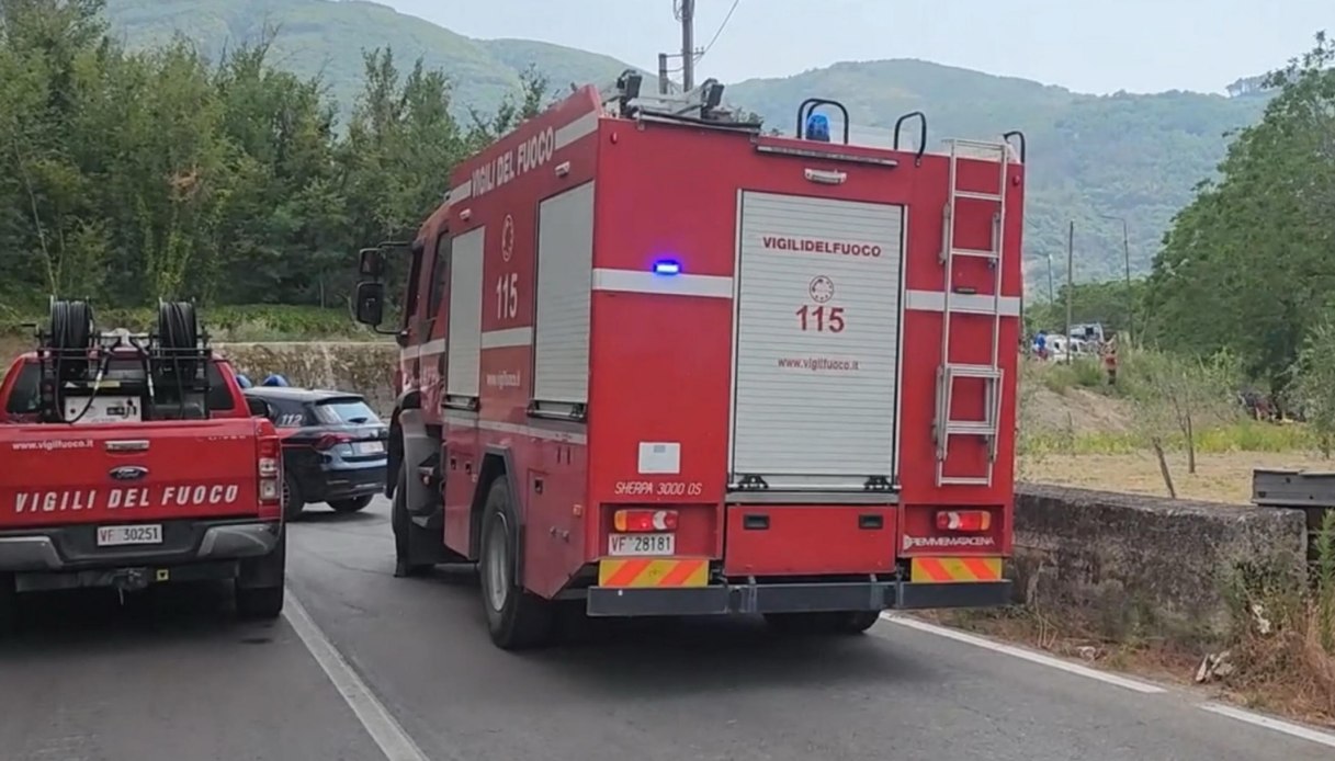 https://wips.plug.it/cips/notizie.virgilio.it/cms/2026/06/bambino-morto-minimoto-suv-lauro-avellino.jpg