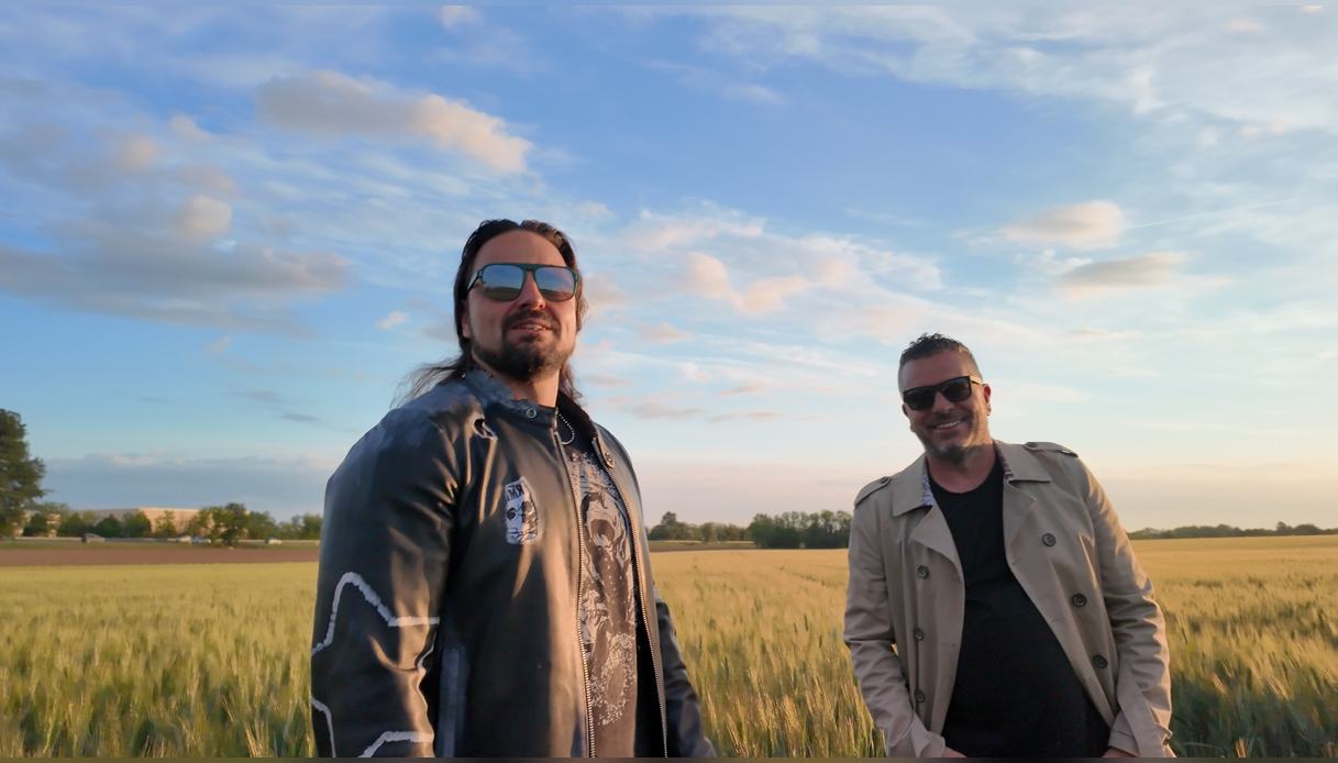Alberto Bertoli e Mirko Casadei, l’intervista ai due cantanti: “Abbiamo trovato la nostra voce”