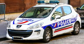 bimbi-morti-auto-carpentras-francia-1