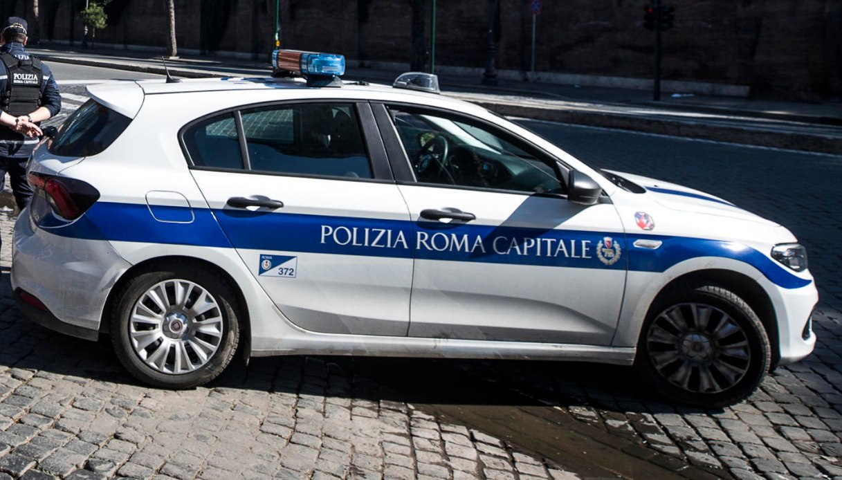 donna anziana morta investita da un auto a roma in viale isacco newton fermato il 78enne alla guida da Virgilio.it donna anziana morta investita da un auto a roma in viale isacco newton fermato il 78enne alla guida