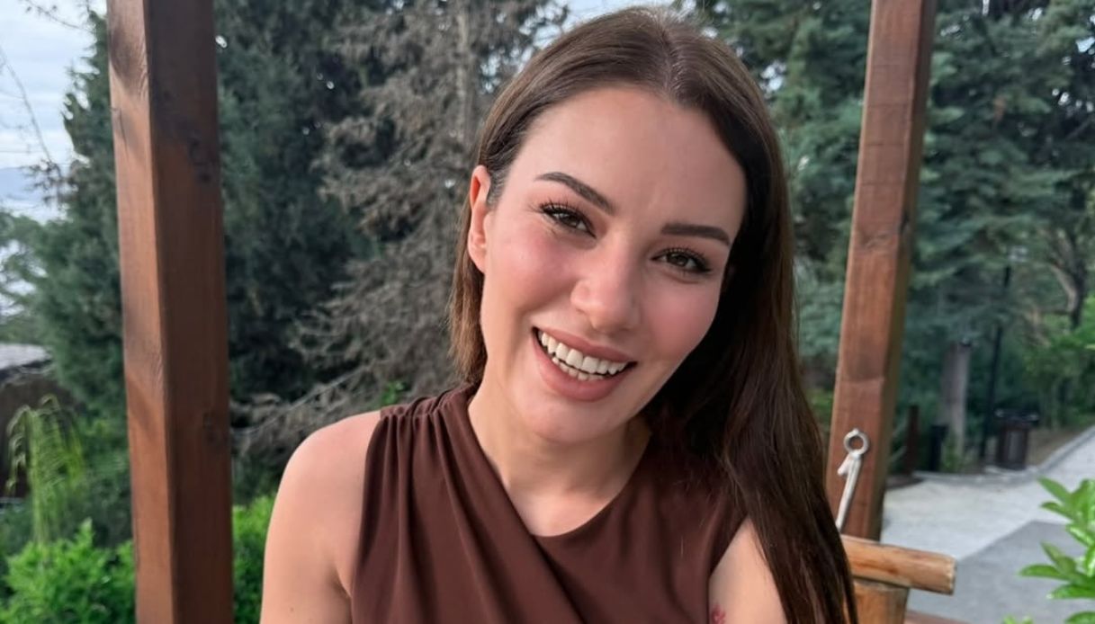 ece irtem trovata morta il giorno dopo il compleanno l attrice di forbidden fruit avrebbe avuto un infarto da Virgilio.it ece irtem trovata morta il giorno dopo il compleanno l attrice di forbidden fruit avrebbe avuto un infarto