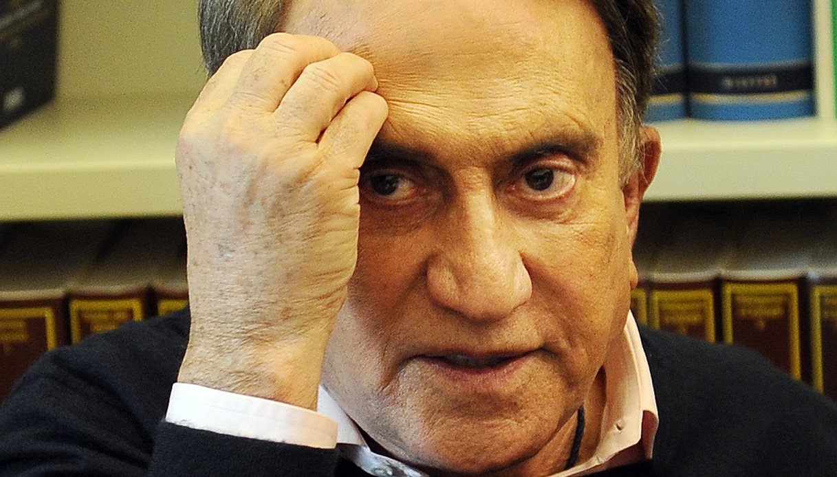 https://wips.plug.it/cips/notizie.virgilio.it/cms/2026/06/eredita-emilio-fede-figlie-scontro.jpg