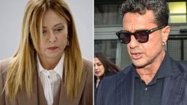 Giorgia Meloni manda a processo Fabrizio Corona per diffamazione, lui sfida la premier: 