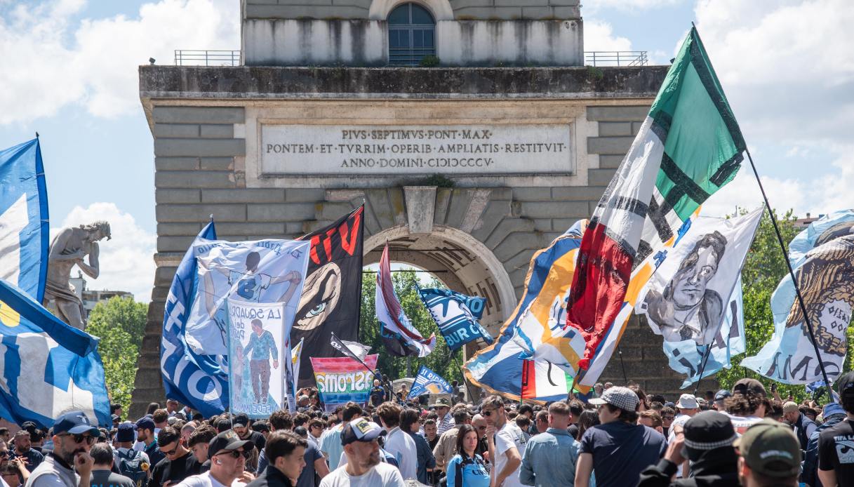 Manifestazione dei tifosi della Lazio a Roma il 2 luglio, possibili strade chiuse e divieti di sosta
