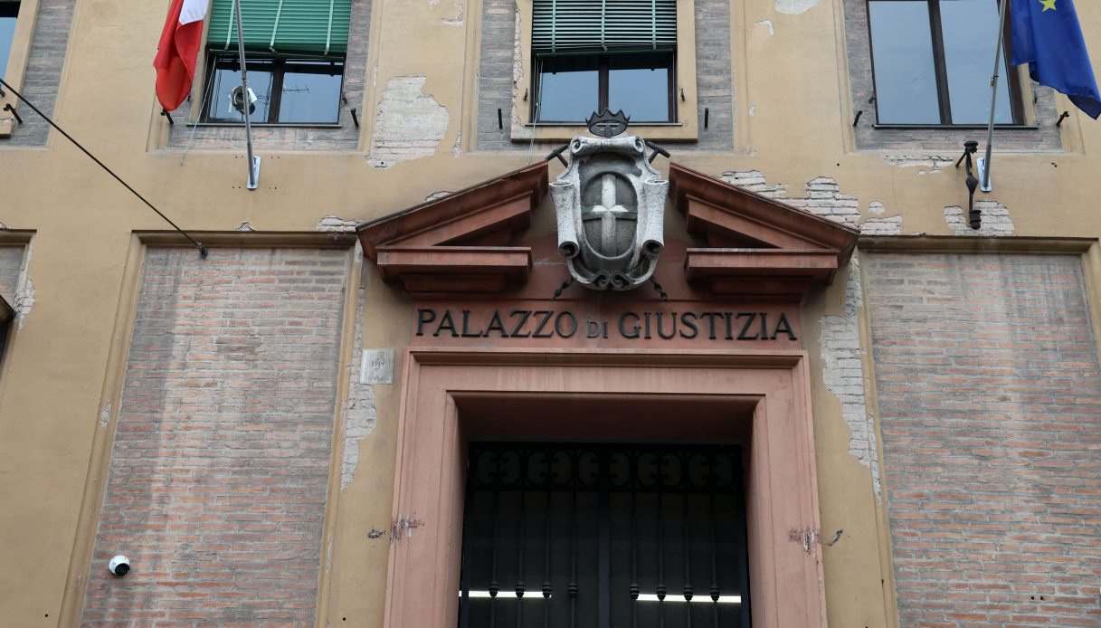 operaio ferrari licenziato per atti persecutori verso collega dopo fine della relazione nessun risarcimento da Virgilio.it operaio ferrari licenziato per atti persecutori verso collega dopo fine della relazione nessun risarcimento