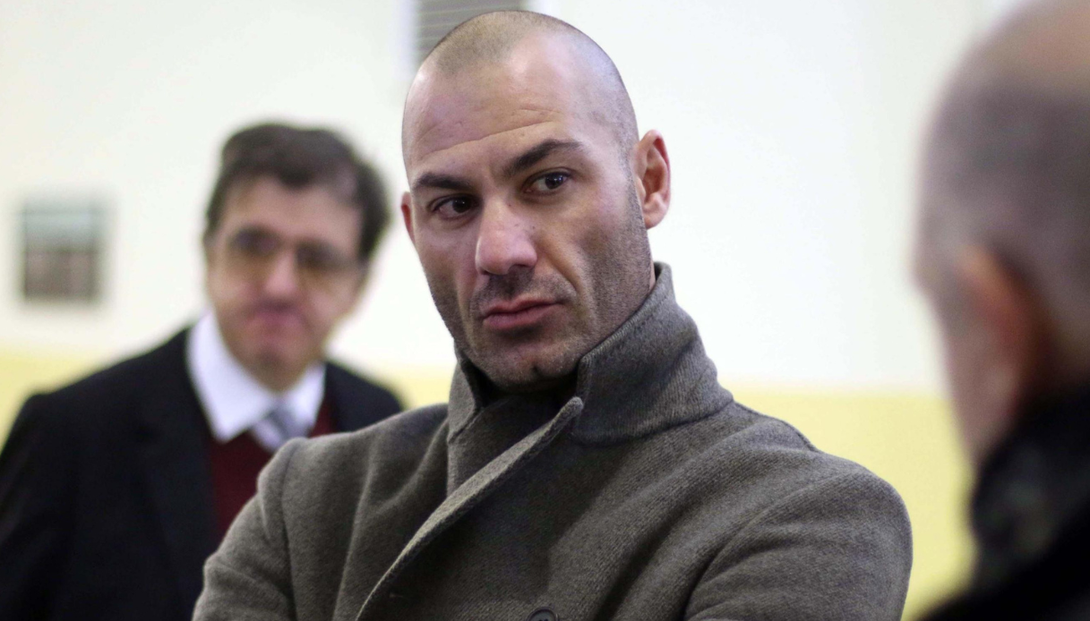riccardo bossi figlio di umberto condannato in appello per maltrattamenti contro la madre gigliola guidali da Virgilio.it riccardo bossi figlio di umberto condannato in appello per maltrattamenti contro la madre gigliola guidali