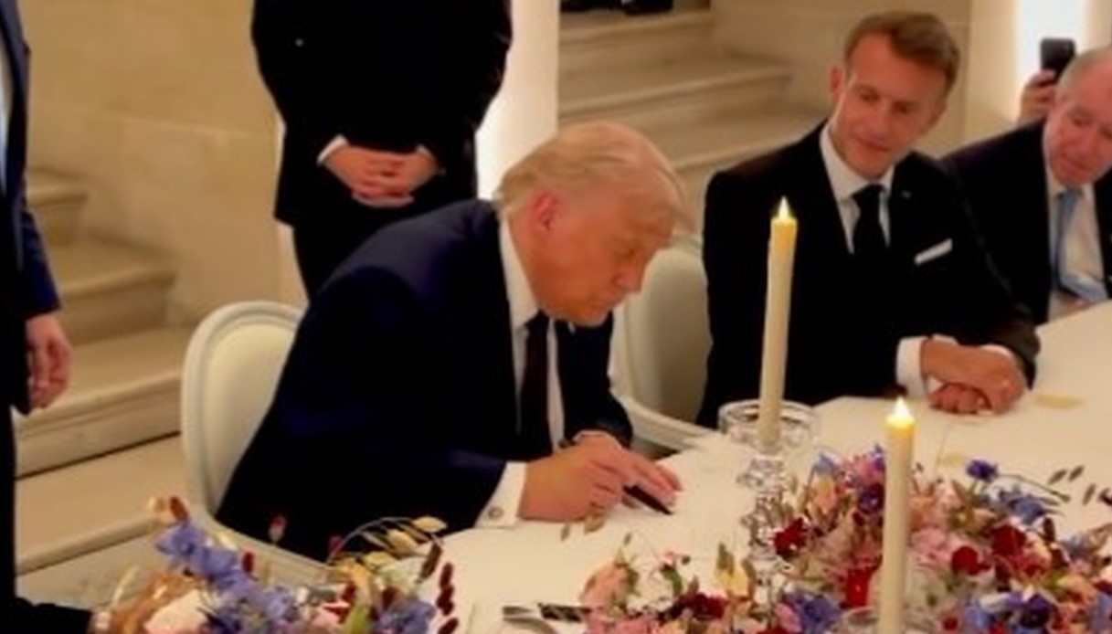 https://wips.plug.it/cips/notizie.virgilio.it/cms/2026/06/trump-accordo-usa-iran.jpg