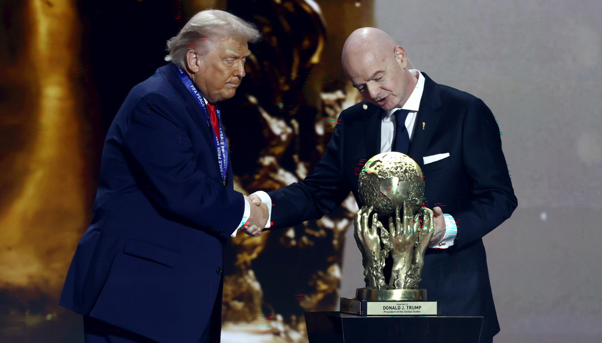 https://wips.plug.it/cips/notizie.virgilio.it/cms/2026/06/trump-infantino-mondiali-2026.jpg