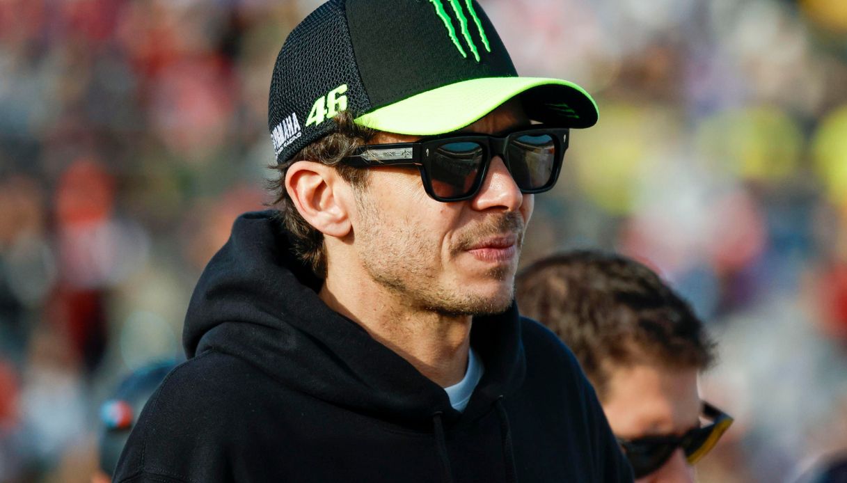 Valentino Rossi assente al matrimonio del padre Graziano dopo lo scontro giudiziario con Ambra Arpino