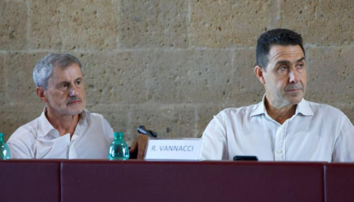gianni alemanno libero il senso di colpa e il paragone militare con la trincea prima d incontrare vannacci da Virgilio.it gianni alemanno libero il senso di colpa e il paragone militare con la trincea prima d incontrare vannacci
