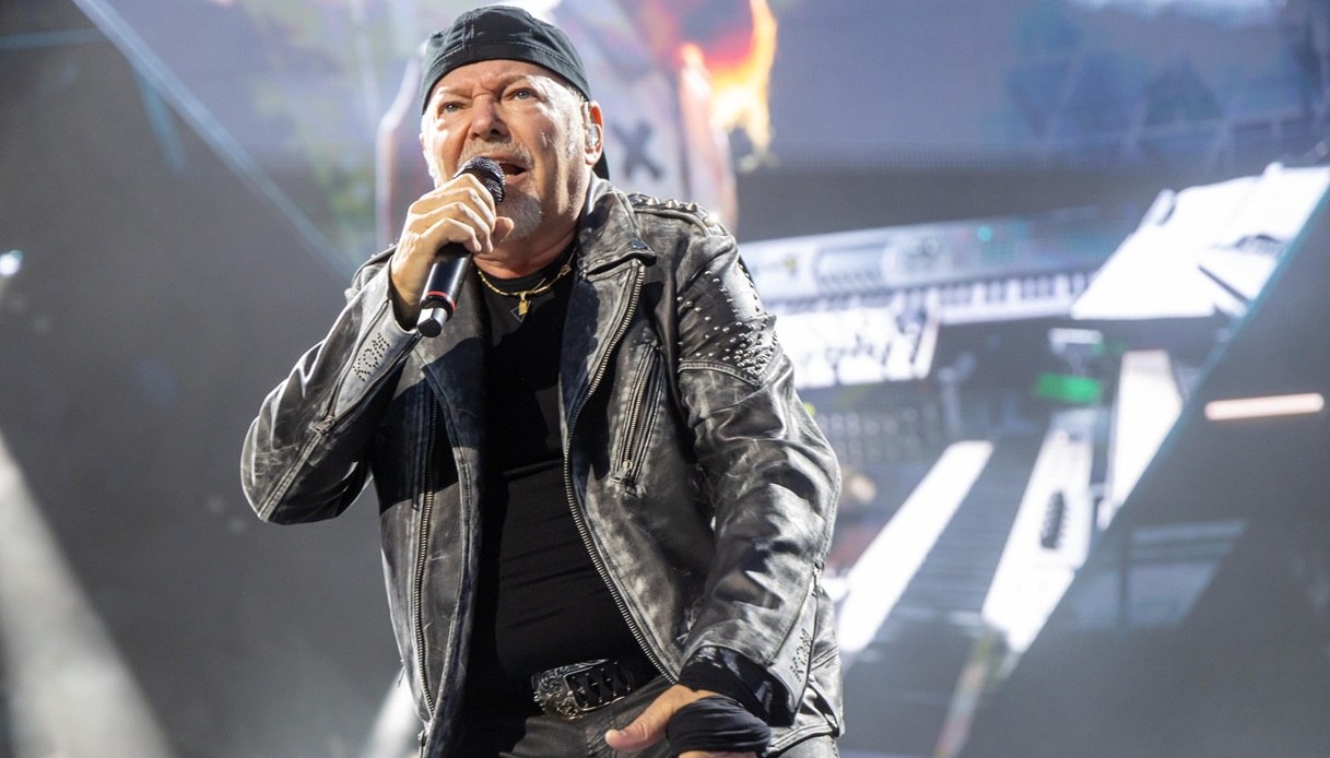 https://wips.plug.it/cips/notizie.virgilio.it/cms/2026/06/vasco-rossi-concerto.jpg