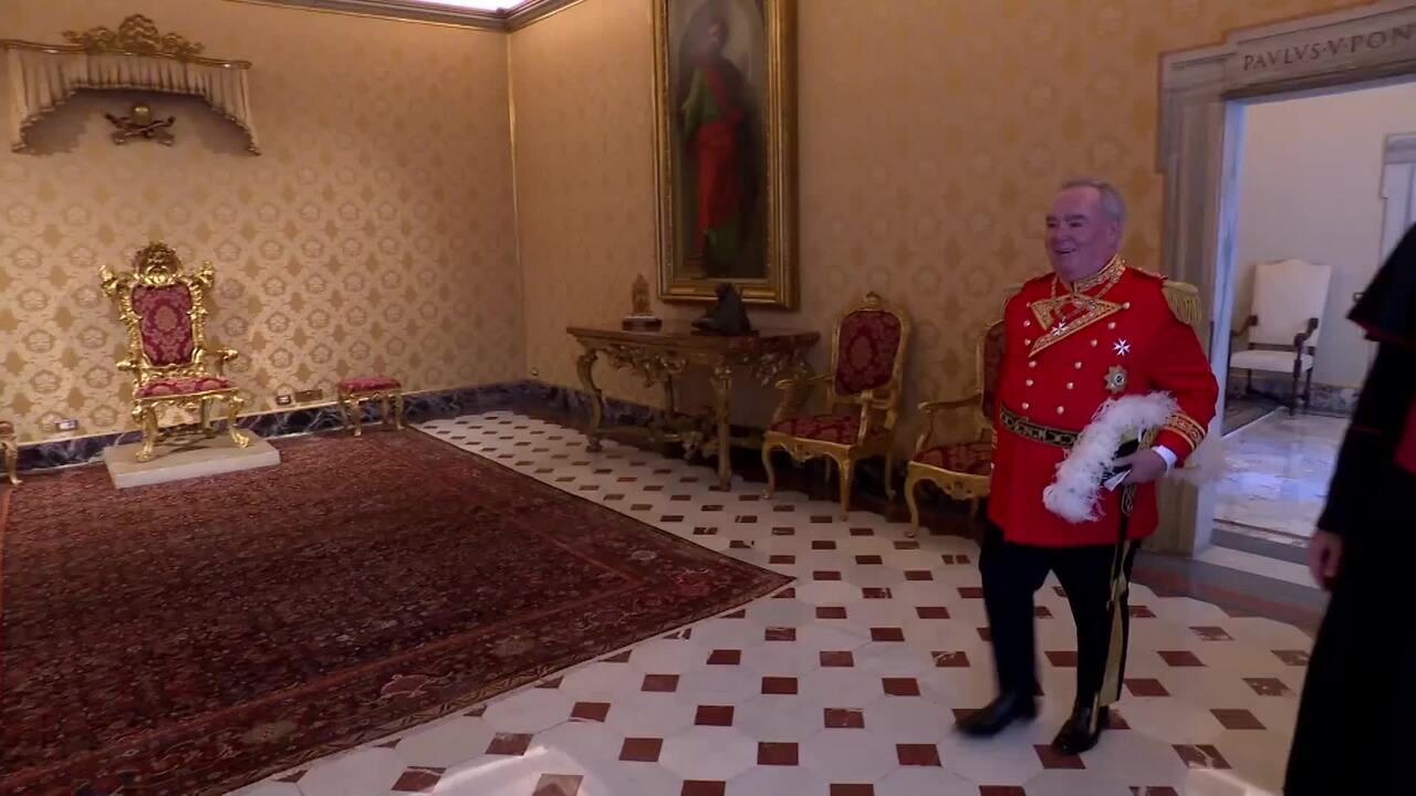 Il video dell'incontro tra il Papa e il Gran Maestro del Sovrano Ordine di Malta: "Momento di condivisione"
